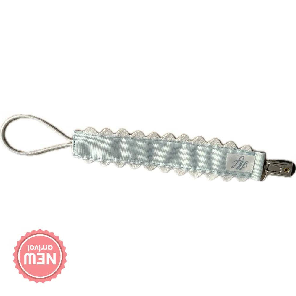 Paci Clip