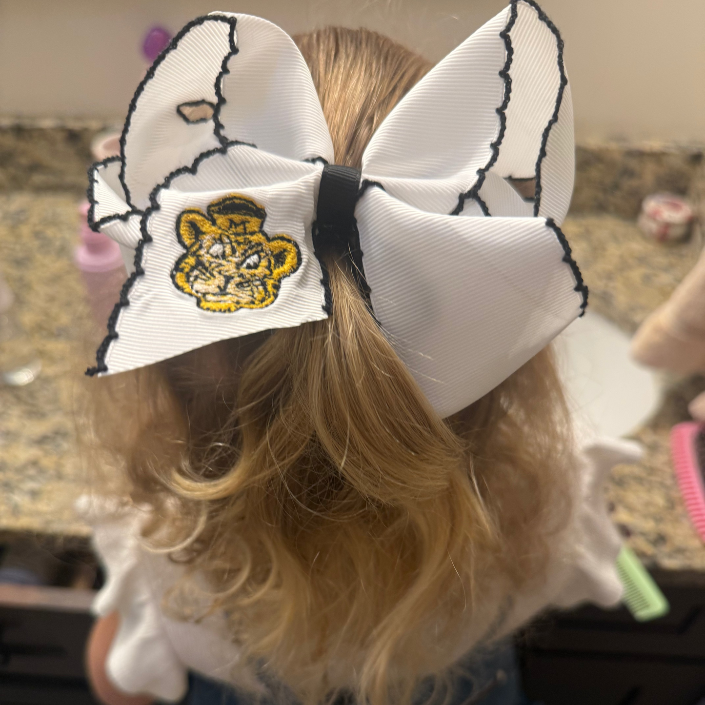 Mizzou Bow