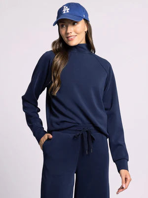 Kai Mockneck & Pant Set